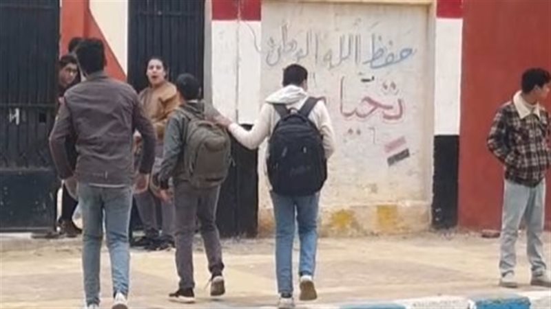 طلاب الشهادة الأعدادية