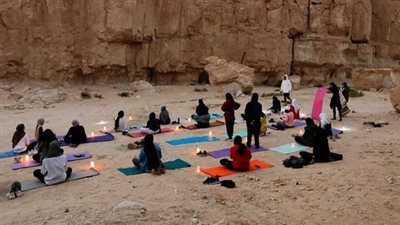 حضور نسائي لافت في أول مهرجان لليوجا بالسعودية | فيديو