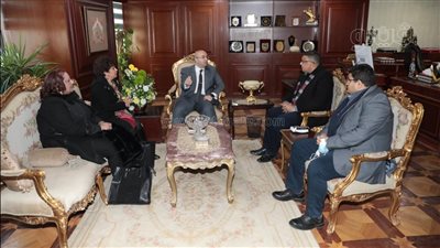 محافظ بني سويف يبحث إنشاء قصور ثقافة بقرى مبادرة حياة كريمة