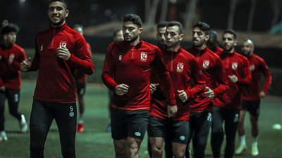 الأهلي في المونديال.. تدريبات بدنية للاعبين في بداية المران الجماعي بالإمارات