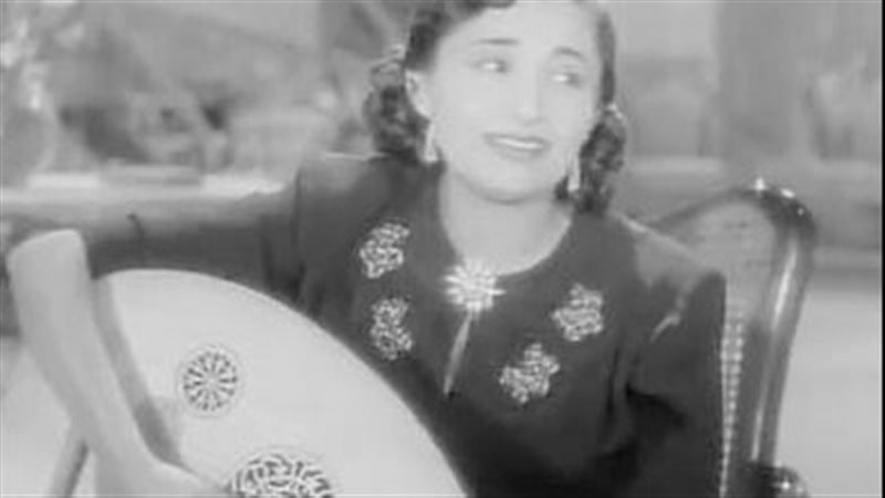 المطربة سعاد محمد