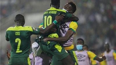السنغال تطيح ببوركينا فاسو وتتأهل لنهائي أمم أفريقيا