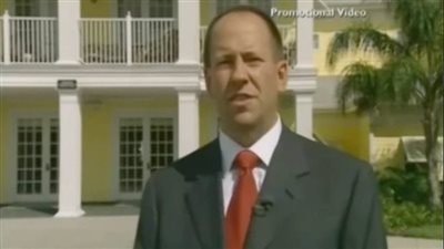  بريطاني يمارس النصب على 800 شخص حول العالم 