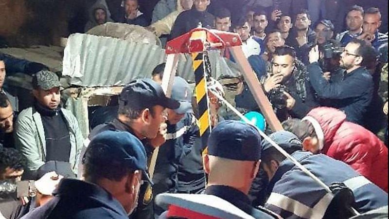 محاولات انتشال الطفل