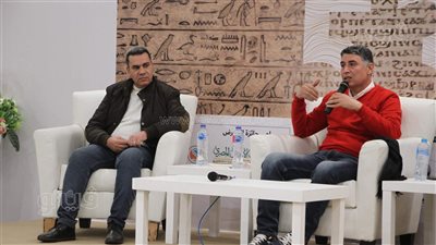 صبحي موسى: «سيرة حمزة البهوان» هي أول رواية في التاريخ |صور