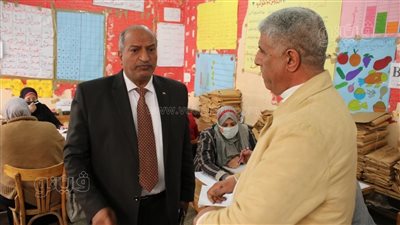محافظ بني سويف يتابع أعمال تصحيح ورصد درجات الشهادة الإعدادية