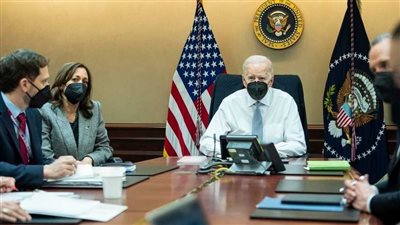 من داخل غرفة العمليات.. بايدن يتابع تصفية زعيم داعش | صور