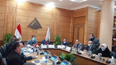 رئيس جامعة بنها يترأس اجتماع مراجعة الادارة السنوي لنظام الجودة