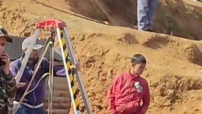 قطع مسافة 40 كيلومتر سيرًا على الأقدام.. طفل يتطوع لإنقاذ ريان من البئر | صور 