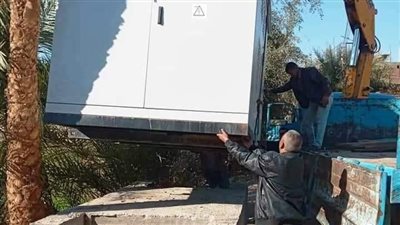 رفع 898 طن مخلفات صلبة واستمرار حملات الإنارة وصيانة الكهرباء بسوهاج 