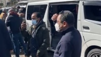 لحظة تشييع جثمان جلال الشرقاوي من مسجد مصطفى محمود | فيديو