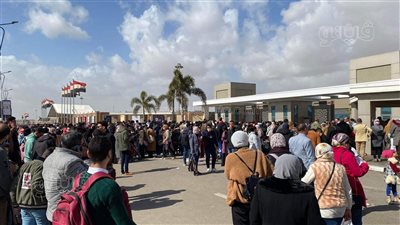 لليوم التاسع.. إقبال جماهيري ضخم على معرض الكتاب | فيديو