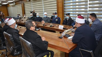 محافظ الدقهلية يستقبل وزير الأوقاف لافتتاح مسجد النصر في المنصورة | صور