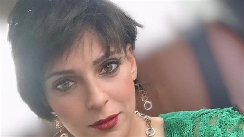 الفنانة نورهان 