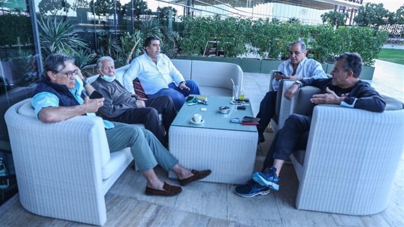 حسن حمدي مع بعثة