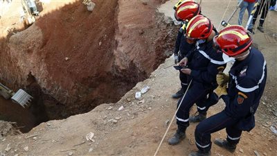 أمتار قليلة تفصل قوات الإنقاذ عن الوصول إلى الطفل ريان