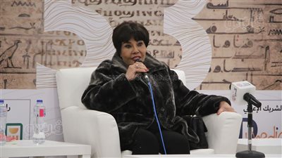 فردوس عبد الحميد: الفن له دور مهم في ترسيخ هوية الدولة| صور