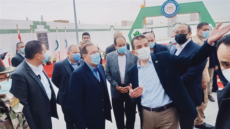 وزير البترول خلال