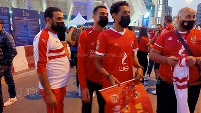 «أنتو رقم واحد».. جماهير الأهلي تستقبل أتوبيس الفريق أمام ملعب آل نهيان قبل لقاء مونتيري | فيديو