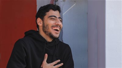 أكرم توفيق يتوجه لقطر للتأهيل من إصابة الصليبي