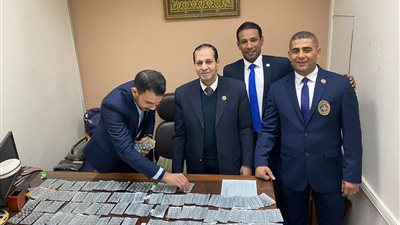 ضبط محاولة تهريب 1086 قرص مخدر بمطار القاهرة