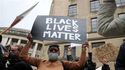 لعنة فلويد.. احتجاجات جديدة بعد مقتل شاب 