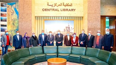 محمد عبد العاطي يشدد على تطبيق الإجراءات الاحترازية في جميع مباني وزارة الري