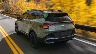 كيا تحتفل بإطلاق الجيل الخامس من سبورتاج 2023 من مصنعها بأمريكا | صور