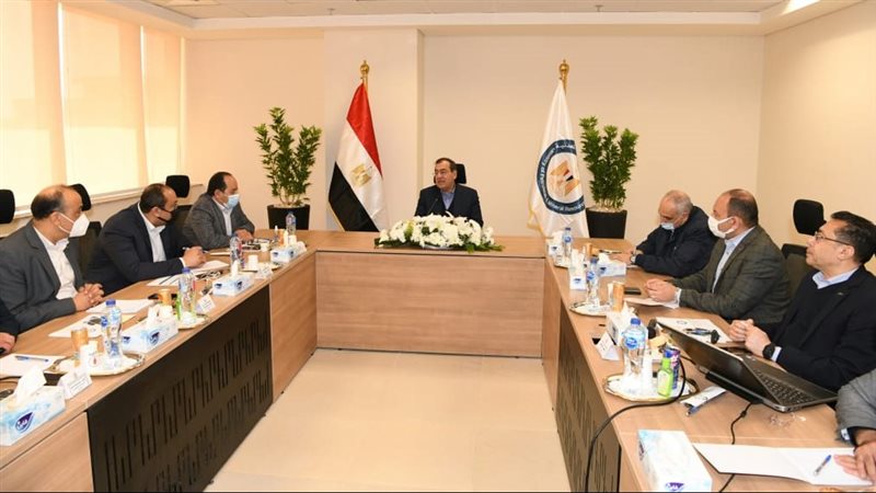 انعقاد أول اجتماع