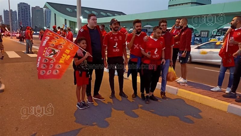 توافد جماهير الأهلي