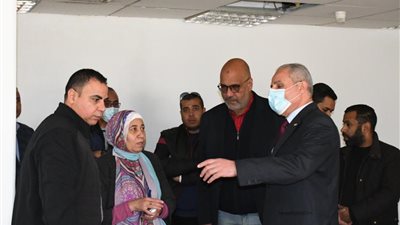 البدء فى تطوير شبكة المعلومات بجامعة قناة السويس | صور