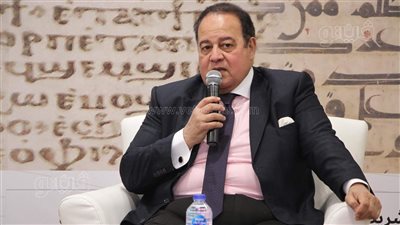 مائدة مستديرة حول المنصات الرقمية وصناعة المحتوى الثقافي