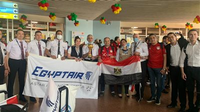 وصول رحلات شركة مصر للطيران إلى الكاميرون لمؤازرة المنتخب الوطني