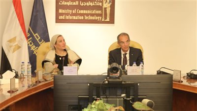 وزيرا البيئة والاتصالات يناقشان الاستعدادات التكنولوجية لقمة التغير المناخي