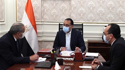 الحكومة تطمئن على أرصدة السلع الإستراتيجية استعدادا لاستقبال شهر رمضان | صور 