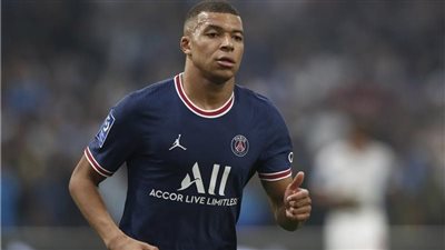 رغم الإصابة.. مبابي يتصدر قائمة باريس سان جيرمان أمام ريال مدريد