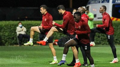 انطلاق المران الأخير للاعبي الأهلي استعدادا لمواجهة بالميراس | فيديو وصور