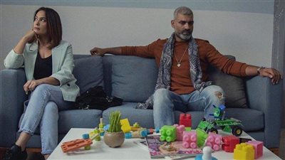 هند صبري تثير الجدل بين الجمهور بسبب ارتداء بدلة رقص 