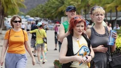 سفير موسكو لدى القاهرة: 125 ألف سائح روسي يزورون مصر خلال أسبوعين