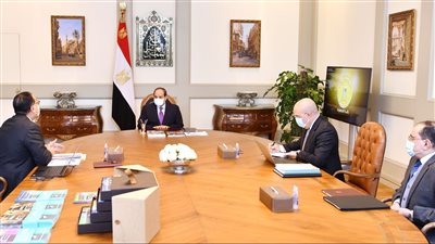 السيسي يكلف بالالتزام بأعلى معايير الجودة والتوقيتات الزمنية ومعدلات الإنجاز بالحي الحكومي بالعاصمة الجديدة