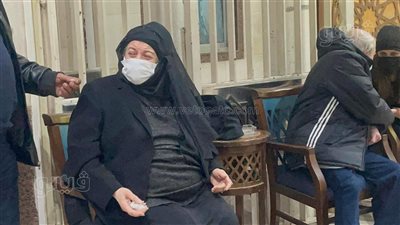 بدء عزاء جلال الشرقاوي بالحامدية الشاذلية وانهيار زوجته| فيديو وصور