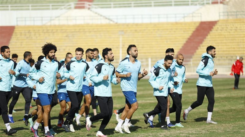 المقاولون