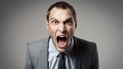 ضوابط محددة للقانون في طلب الكشف على المتهم مدعي الجنون 