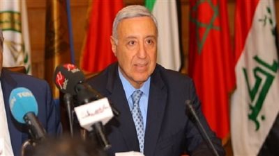 بولس فهمي رئيس المحكمة الدستورية الجديد يؤدي اليمين الدستورية أمام السيسي