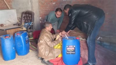 تحرير 8 محاضر وإعدام ألبان ومواد غذائية غير صالحة ببني سويف | صور