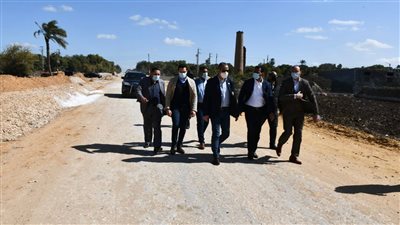 محافظ الفيوم يتفقد نهاية الأعمال بالطريق الربع دائري لربط أبشواي ويوسف الصديق