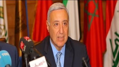 وزير الأوقاف يهنئ رئيس المحكمة الدستورية العليا الجديد 