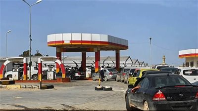 ضربة للسوق السوداء.. جيش ليبيا يضبط أسعار الوقود بفزان