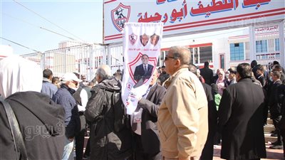 بالمخالفة للوائح.. 17 صورة ترصد انتشار الدعاية الانتخابية داخل نادي الزمالك 