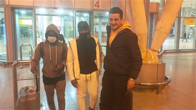 صفقة بيراميدز الجديدة يصل القاهرة وينضم للفريق استعدادًا لمواجهة أهلي طرابلس|صور 